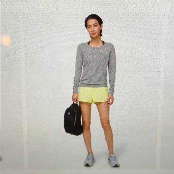 💛 Hotty Hot short NWT Florid Flash 💛 - Picture 3 of 6